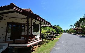 อลงกต บีช รีสอร์ท ขนอม